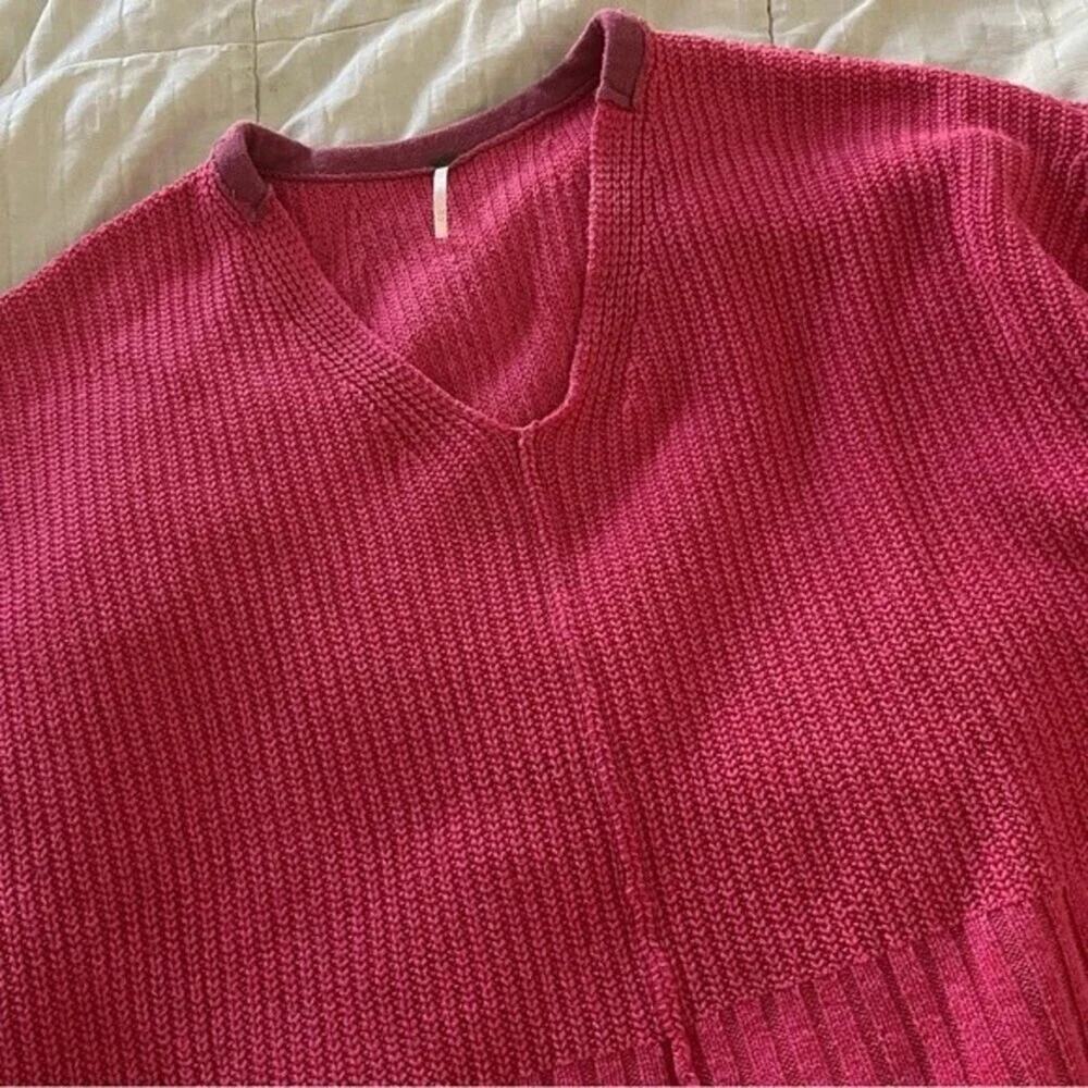 Free People cable knit sweater. Oversized size XS petite